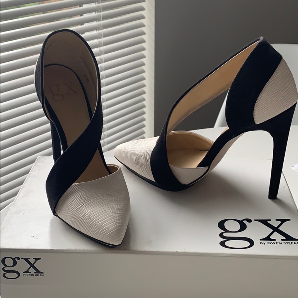 gx Gwen Stefani black and white heels